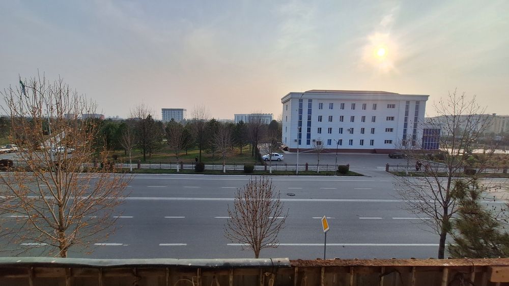 Санат саройи, сотув 1 хонали