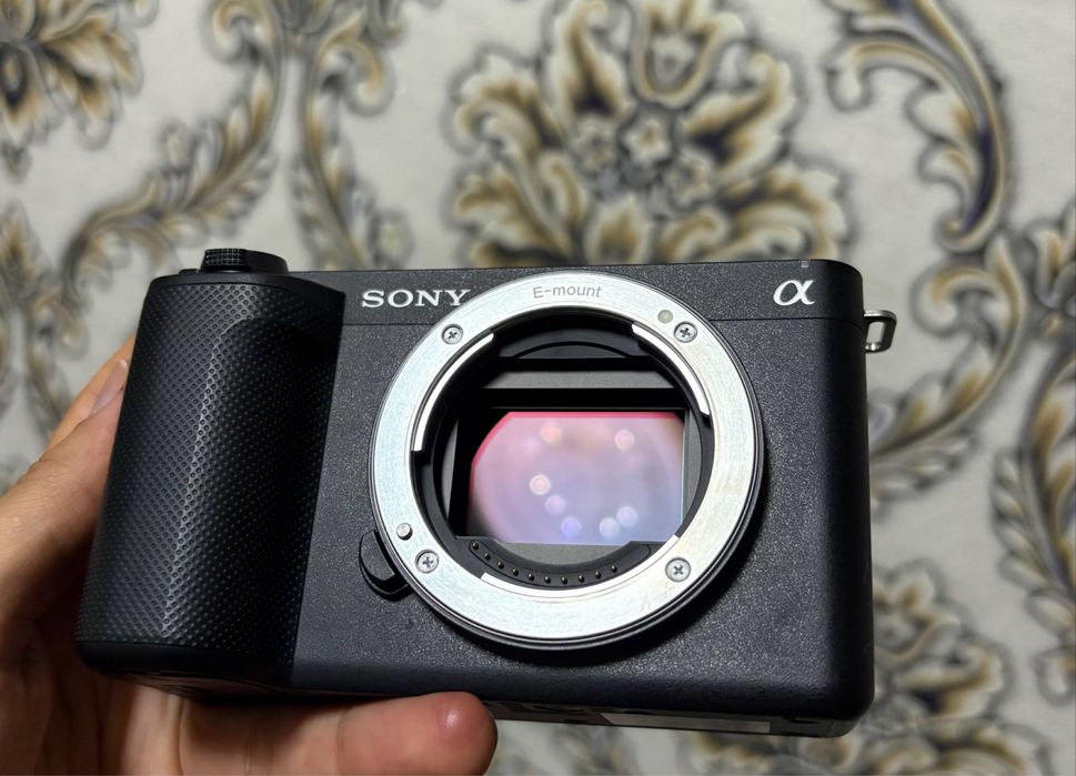Sony Alpha ZV-E1 body  — срочно!торг уместен