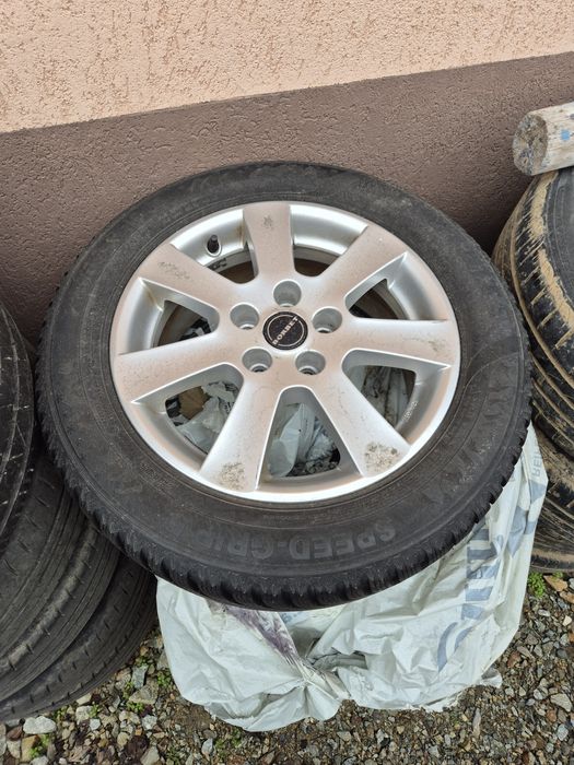 Jante Ford 5x108 Anvelope iarnă 215/55/R16