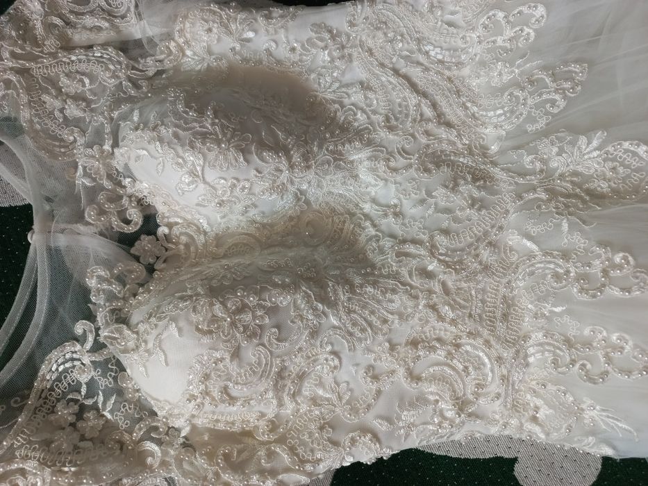 Продам свадебное платье