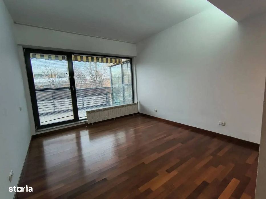 Apartament elegant cu 4 camere | Etaj 1 - More