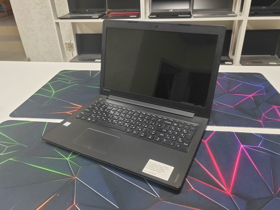 Ноутбук Lenovo Core i7-6500U/ GeForce 920MX