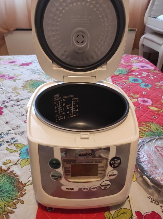 Мултикукър SANVO