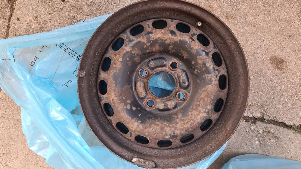 Set 4 jenti din tabla