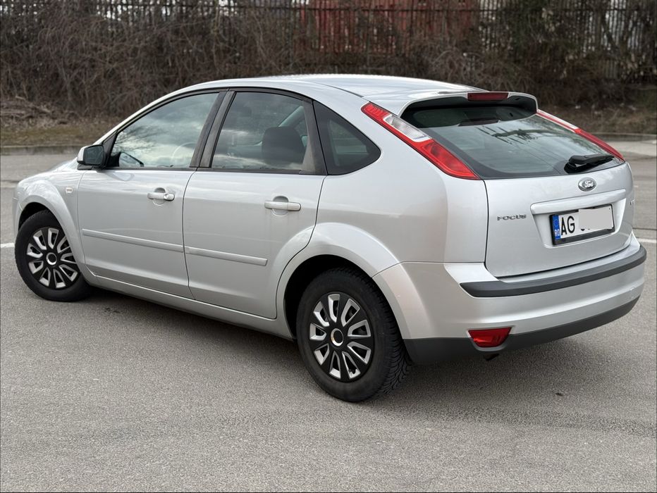 Ford Focus 2 Hatchback