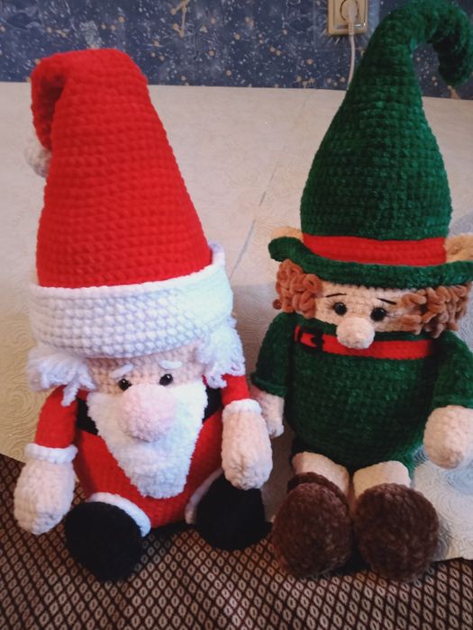 Продам мягкие вязанные игрушки