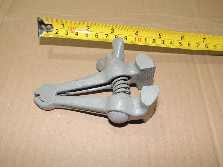 Браздир /лястовица/ с 2 отвора за култиватор. Менгеме. Плуг