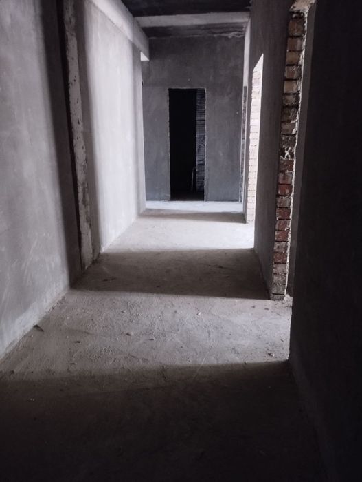 Срочно!Продаю 3х комнатную квартиру по улице Джакурганская.