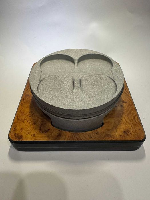 Model de colectie piston Lamborghini