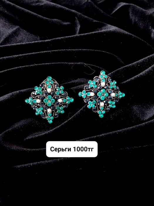 Серьги Swarovski