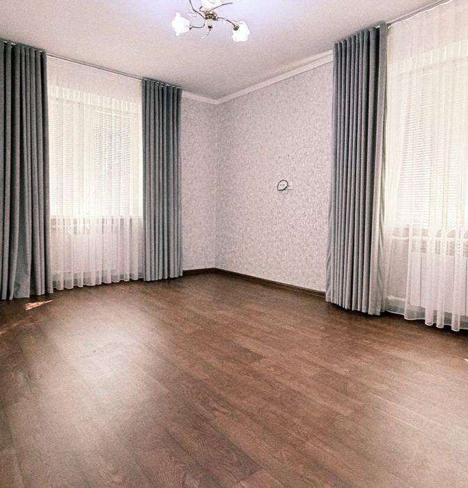 Чиланзар 13 квартал 2 хона 1 этаж 40кв.м ипотеки нет без балкона