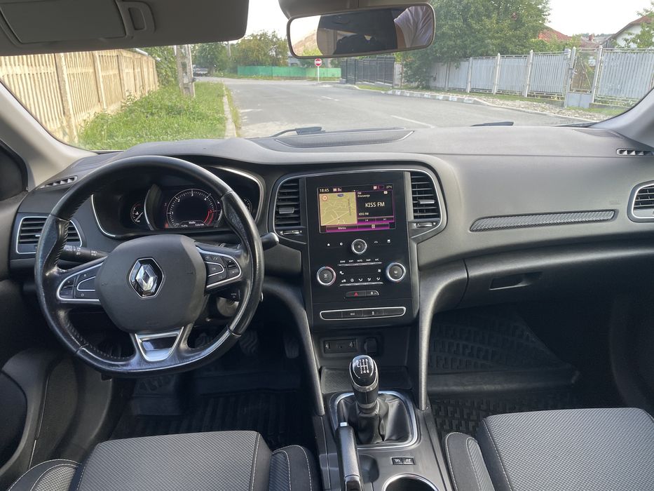 RENAULT Megane 2019 — imagine 5