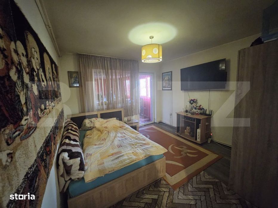 Apartament semidecomandat cu 4 camere, zona Stejarului