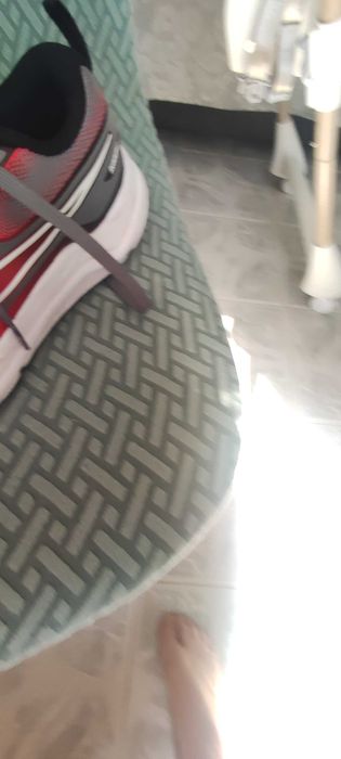 Обувки детски 38 номер. Nike оригинални-носени броени пъти.