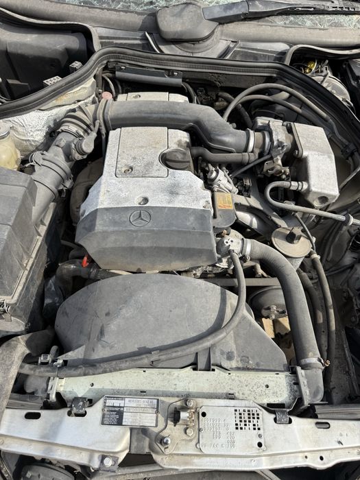 Кузовной детали 210 мерседес