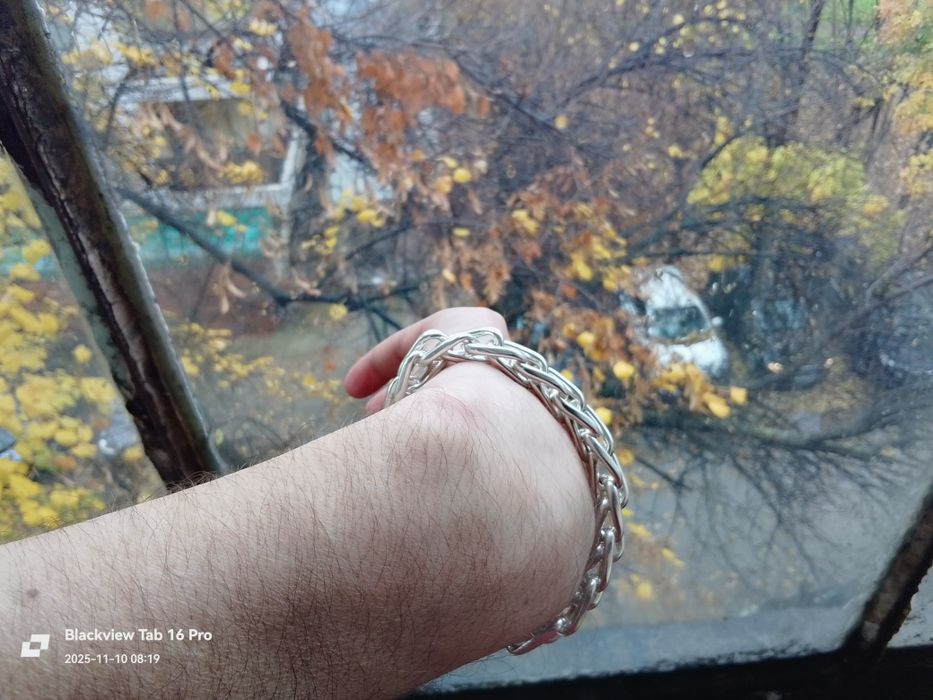 Лот от 2/Сребърни Гривни