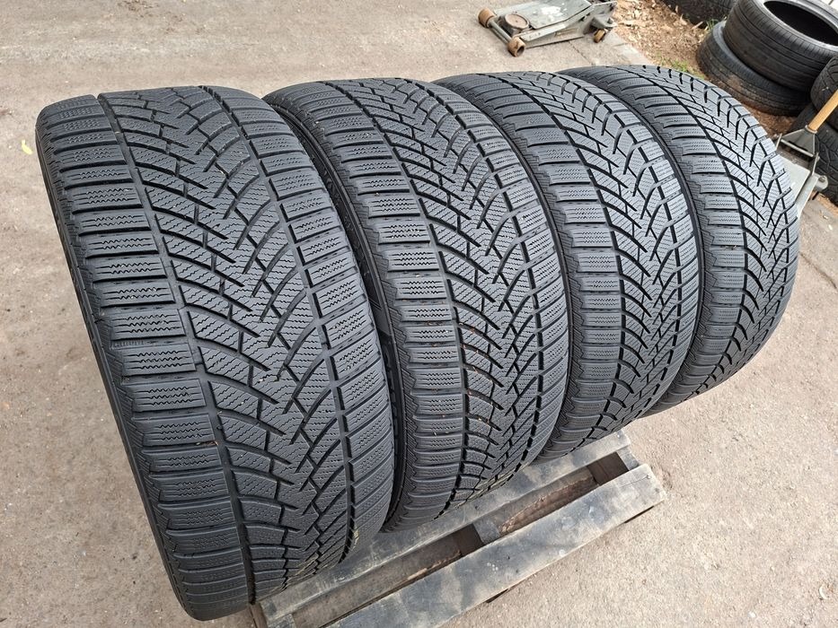 4бр. 245/45/17 Semperit Speed-Grip 3