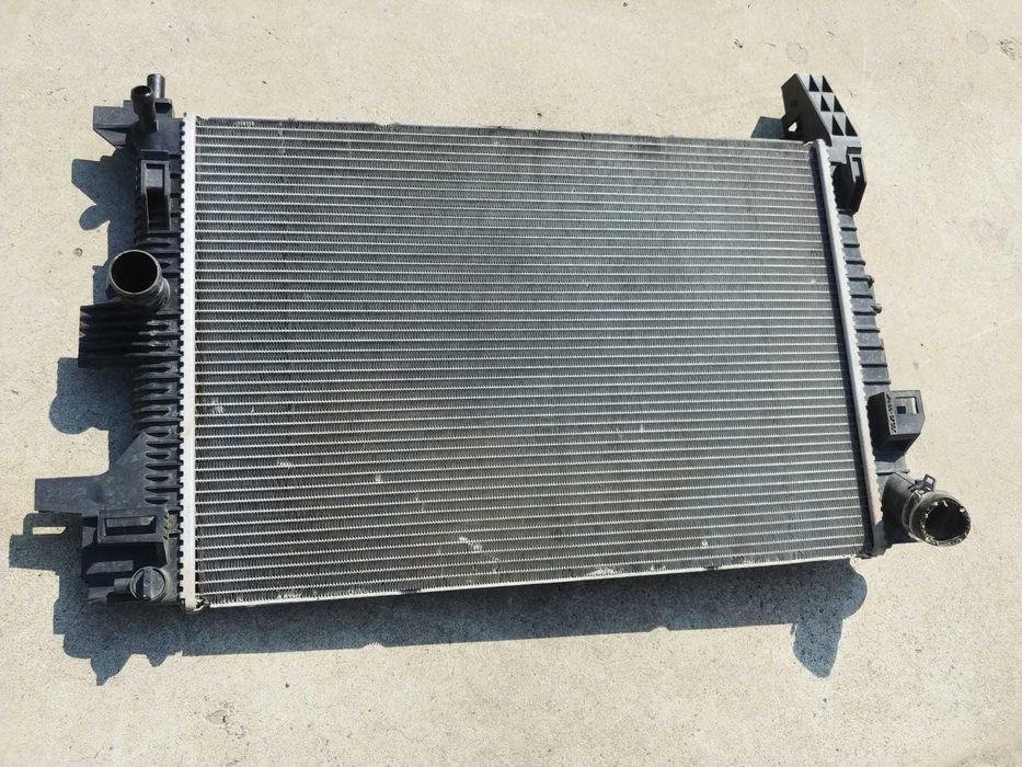 radiator apa  1.5 tdci ford focus 3 facelift  bv61-8005-bd