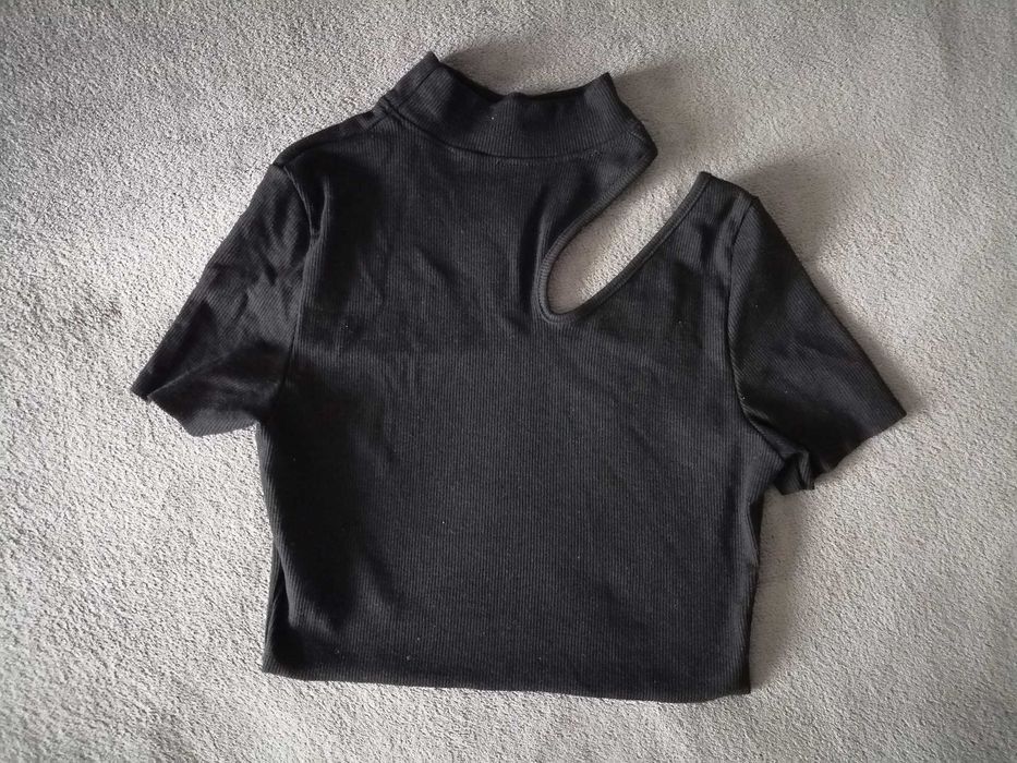 Асиметричен топ с цепка р-р XS/S