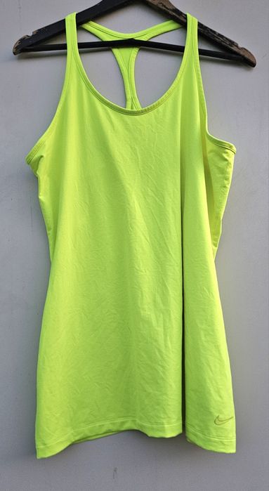 Nike дамски оригинален топ Л размер