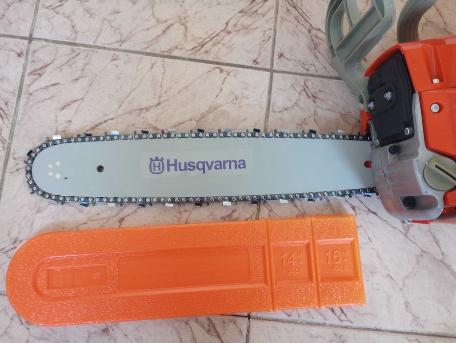 Бензинова верижна резачка Husqvarna 40 cm