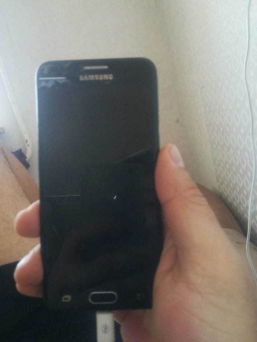 Продам Samsung 64 gb