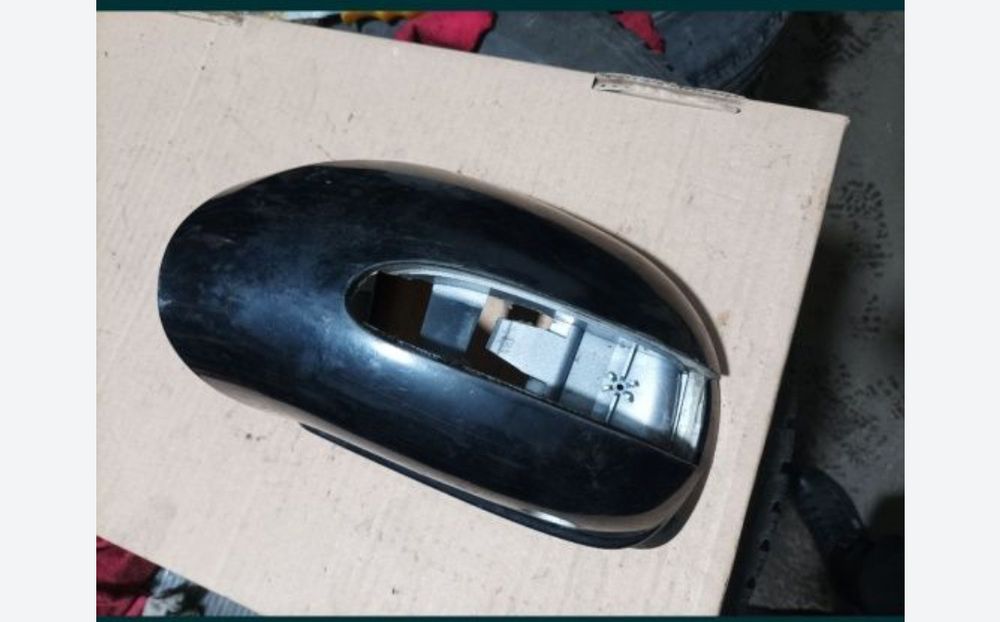 Carcasă capac oglindă,ML GL,accept schimb,asigur expedierea coletului