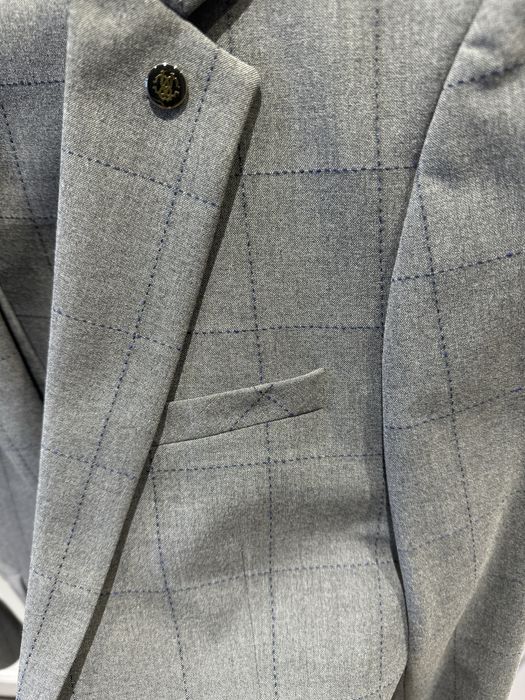 Брючный костюм