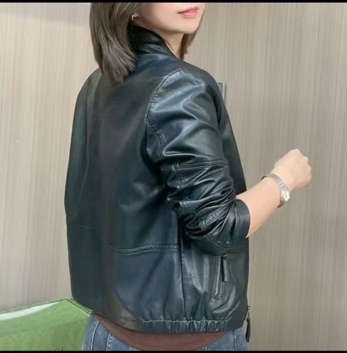 Кожанная куртка новый