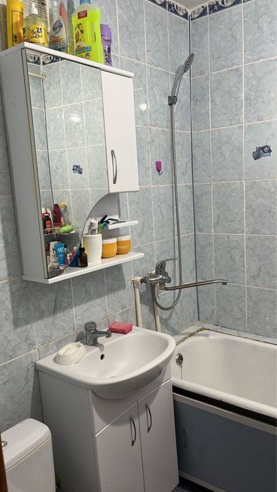 Продам 3 комн квартиру в центре