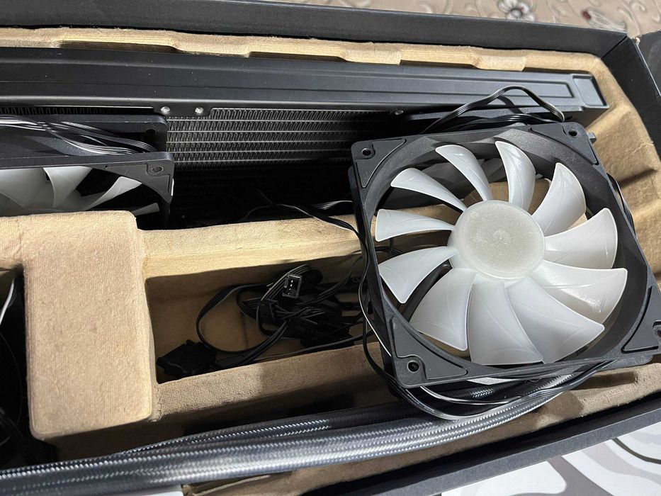 Продается водяное охлаждение для ПК, в идеальном состоянии, IDCOOLING