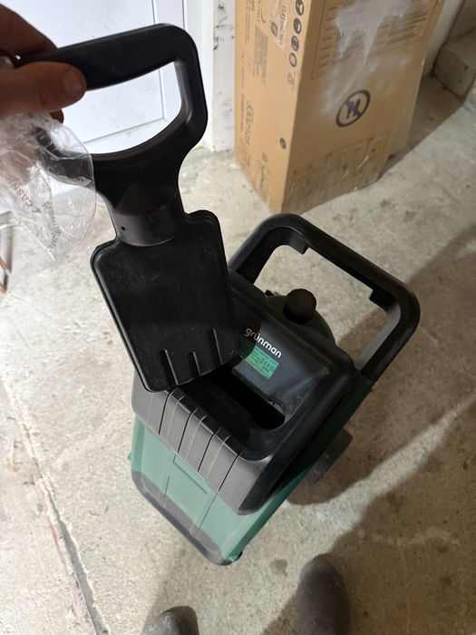 Tocător resturi vegetale electric Grünman – funcțional