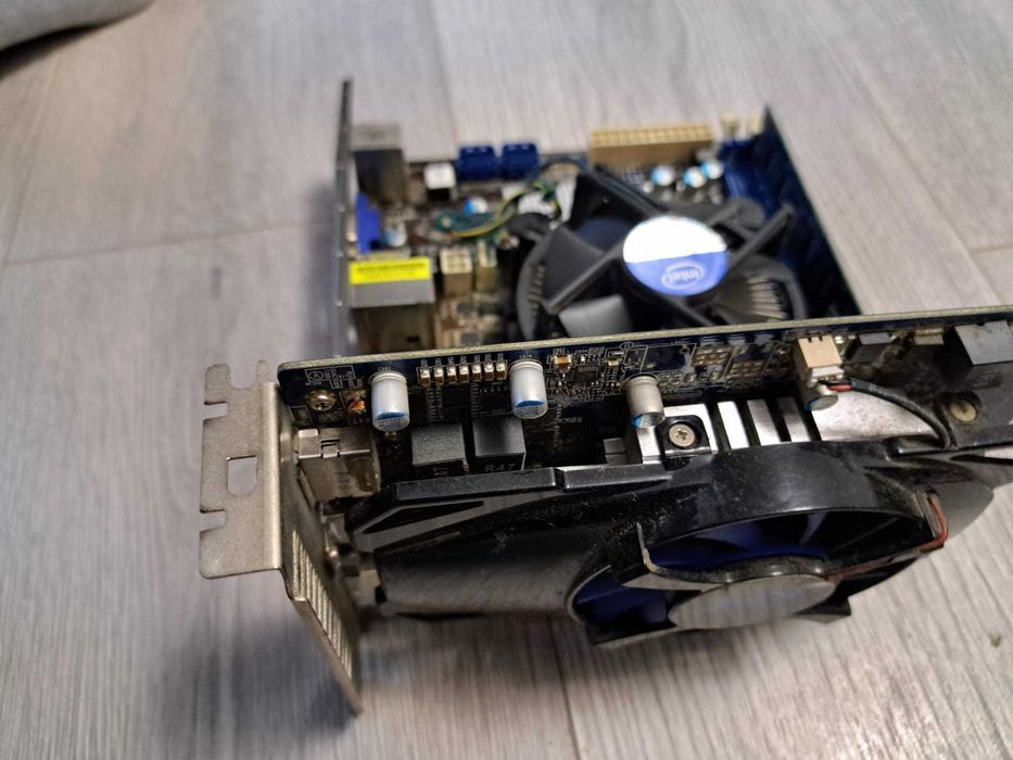 Kit micro ATX soket 1155 i5 3570k/MB ASRock H61M-VG3/1x8Gb ddr3/ HD 7750 1Gb ddr5