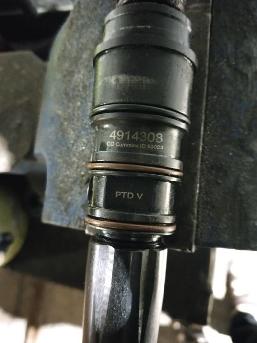 Форсунки на двигатель шантуй 23.