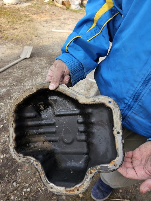 Продам поддон камри 35 б/у