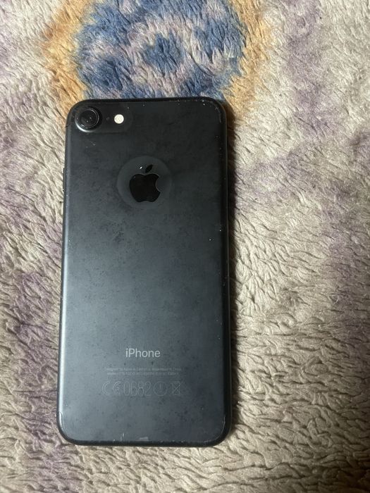 продам айфон 7 32гб