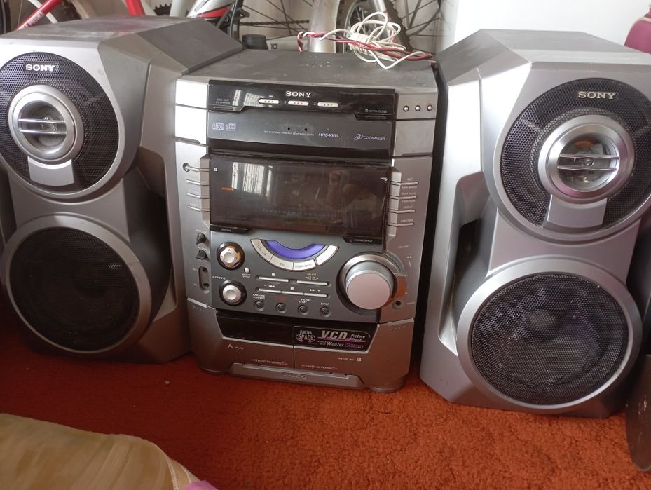 Sony muzikalniy sentr