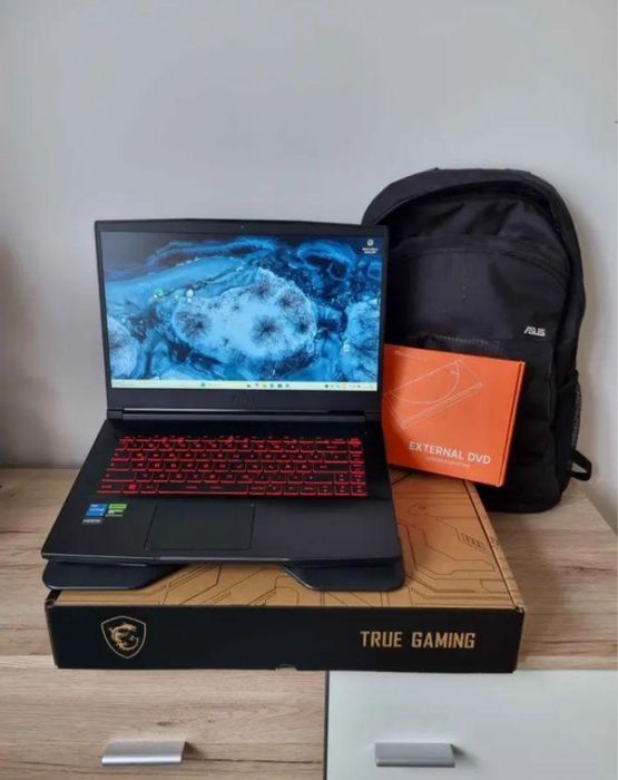MSI Thin GF63 12UCX 144hz