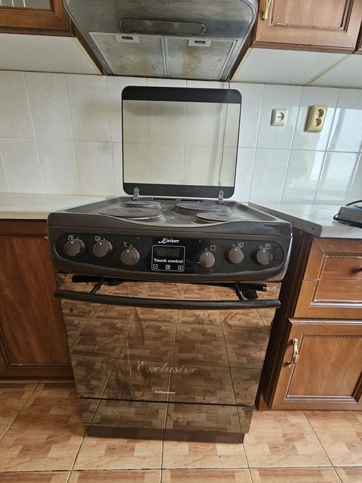 Отдам 2 электроплиты.самовывоз