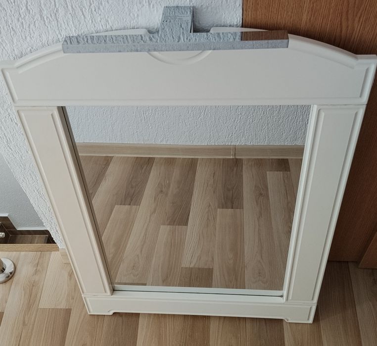 Mobilier pentru baie.
