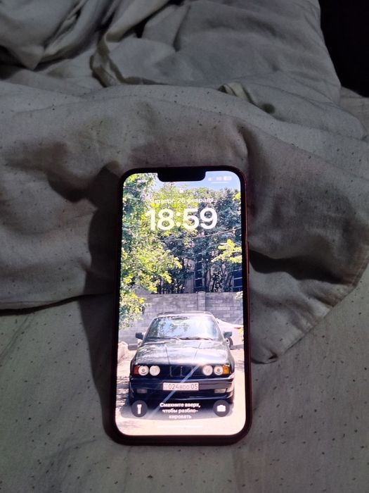 Айфон 13 128гб идеал