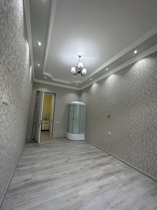 Oltin tepada uy sotiladi