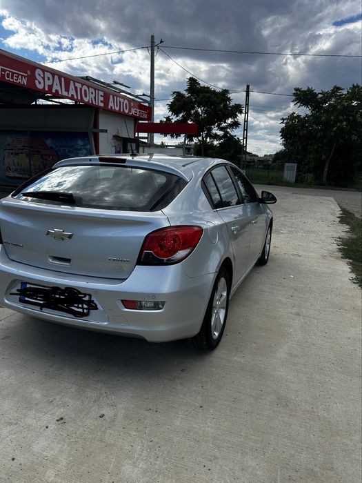 Chevrolete cruze an 2012