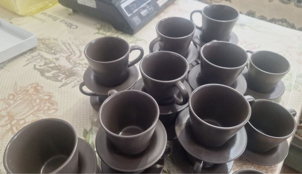 Чашки и блюдце Икеа