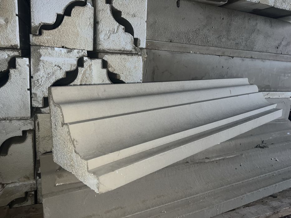 Фасадный декор карнизы