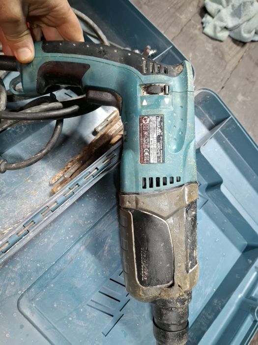 Ciocan rotopercutor Makita HR2470