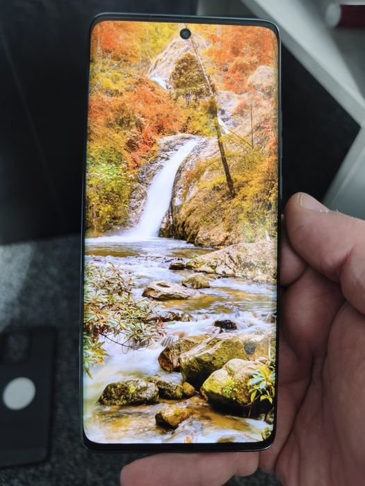 Motorola Edge 40 Neo с остатъчна гаранция към Yettel