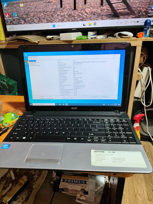 Vând Acer aspire-E1-531 8 gb ram