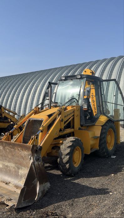 Услуги эсковатора погрузчика 3в1