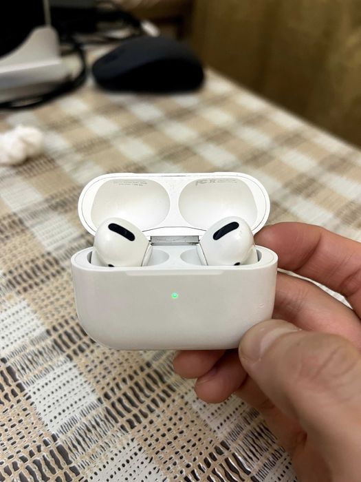 AirPods Pro Gen 1